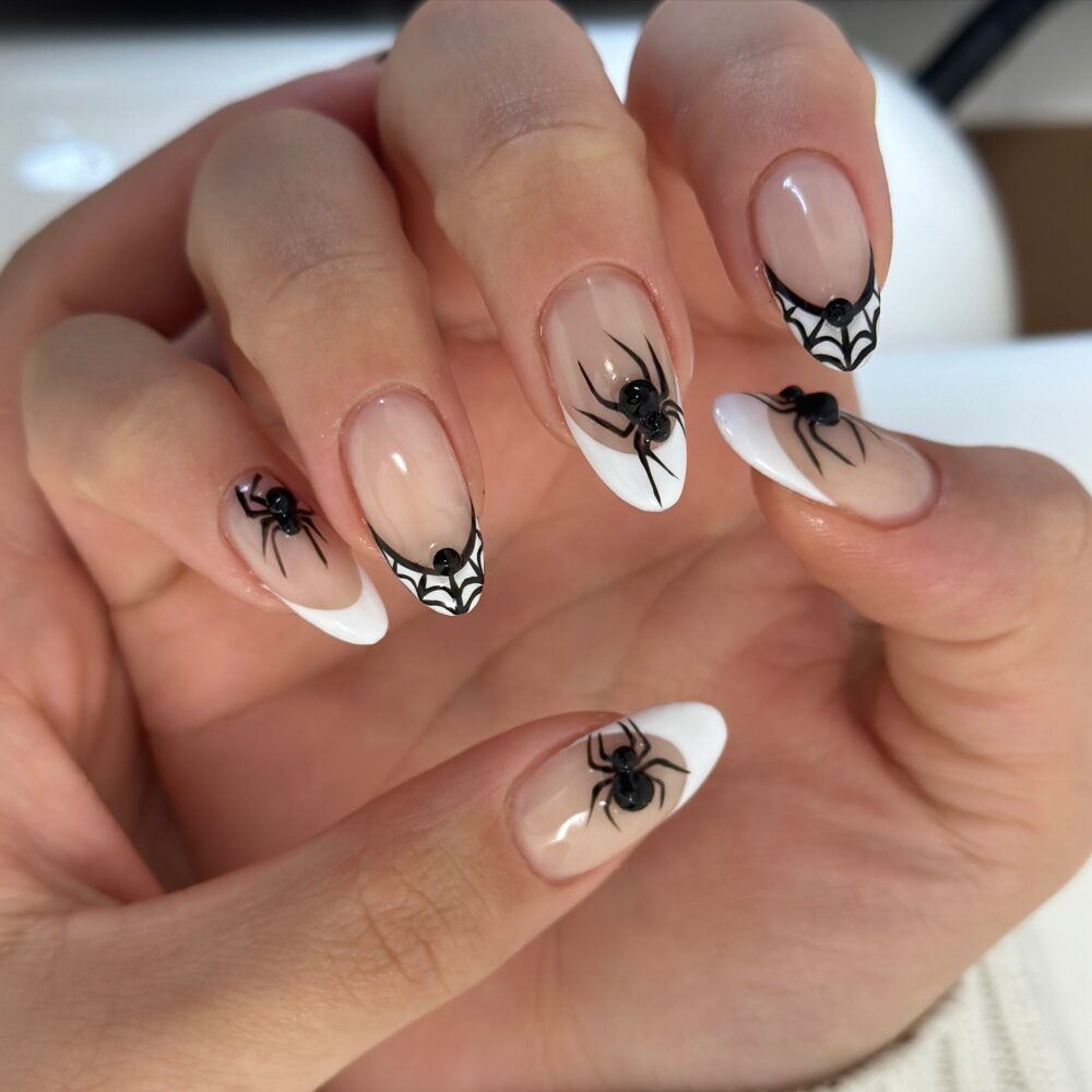 Vintage Halloween Nails